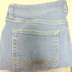 American Eagle Outfitters Light Blue Straight Jeans